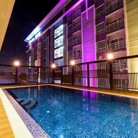 Апарт готель Modernbright Laemchabang Банг-Ламунг Екстер'єр фото