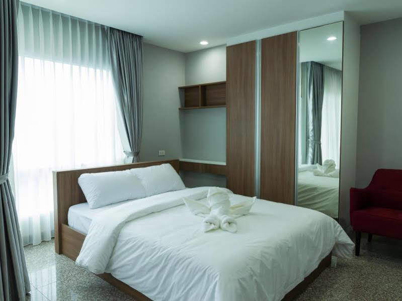 Апарт готель Modernbright Laemchabang Банг-Ламунг Екстер'єр фото