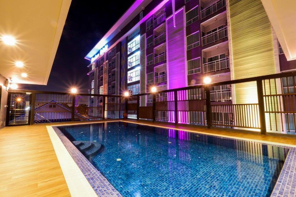 Апарт готель Modernbright Laemchabang Банг-Ламунг Екстер'єр фото